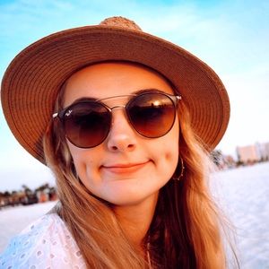 Meet your Posher, Peyton